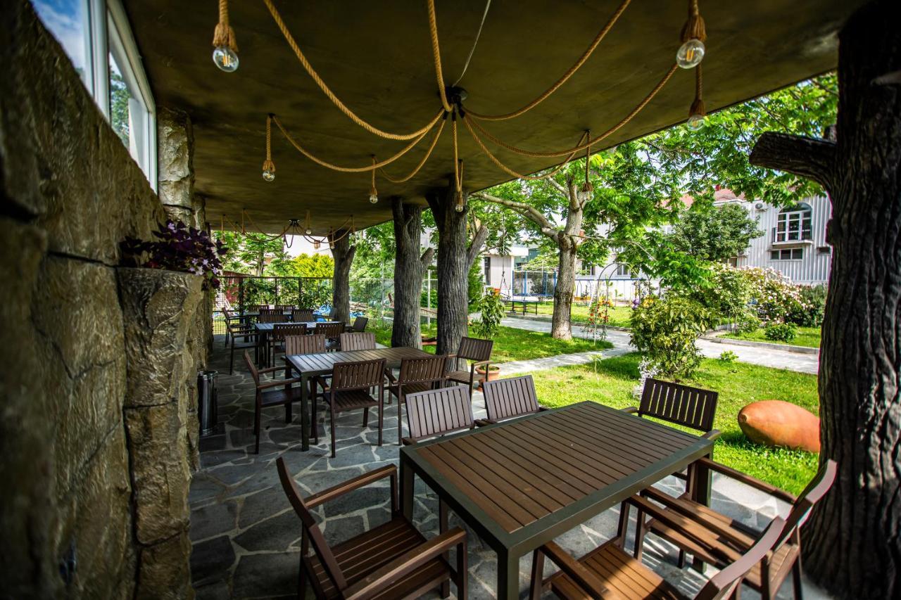 קובולטי Chveni Ezo Boutique Hotel מראה חיצוני תמונה