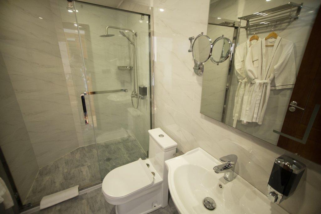 קובולטי Chveni Ezo Boutique Hotel מראה חיצוני תמונה