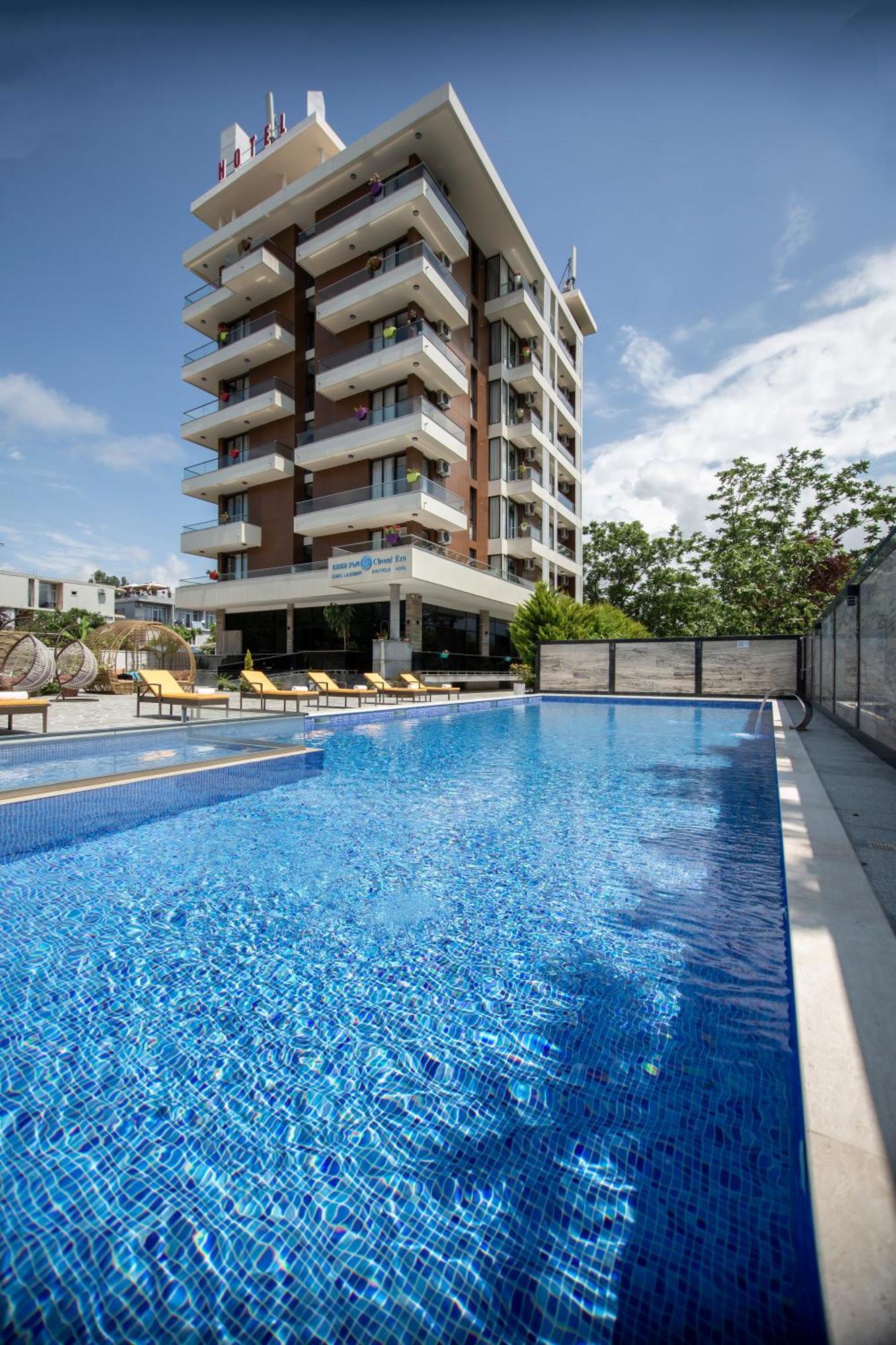קובולטי Chveni Ezo Boutique Hotel מראה חיצוני תמונה